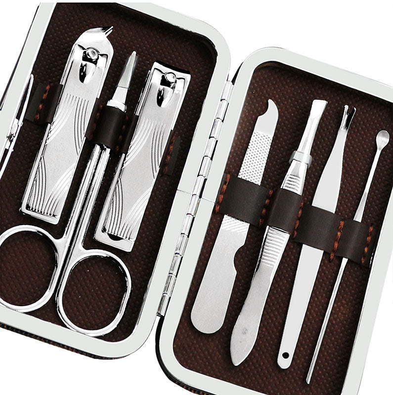 Checked pattern personal care 7-piece nail clippers